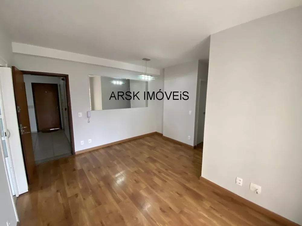 Apartamento à venda com 3 quartos, 74m² - Foto 4