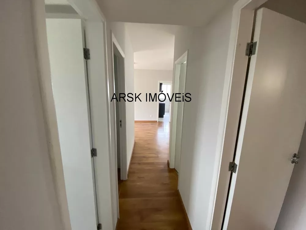 Apartamento à venda com 3 quartos, 74m² - Foto 1