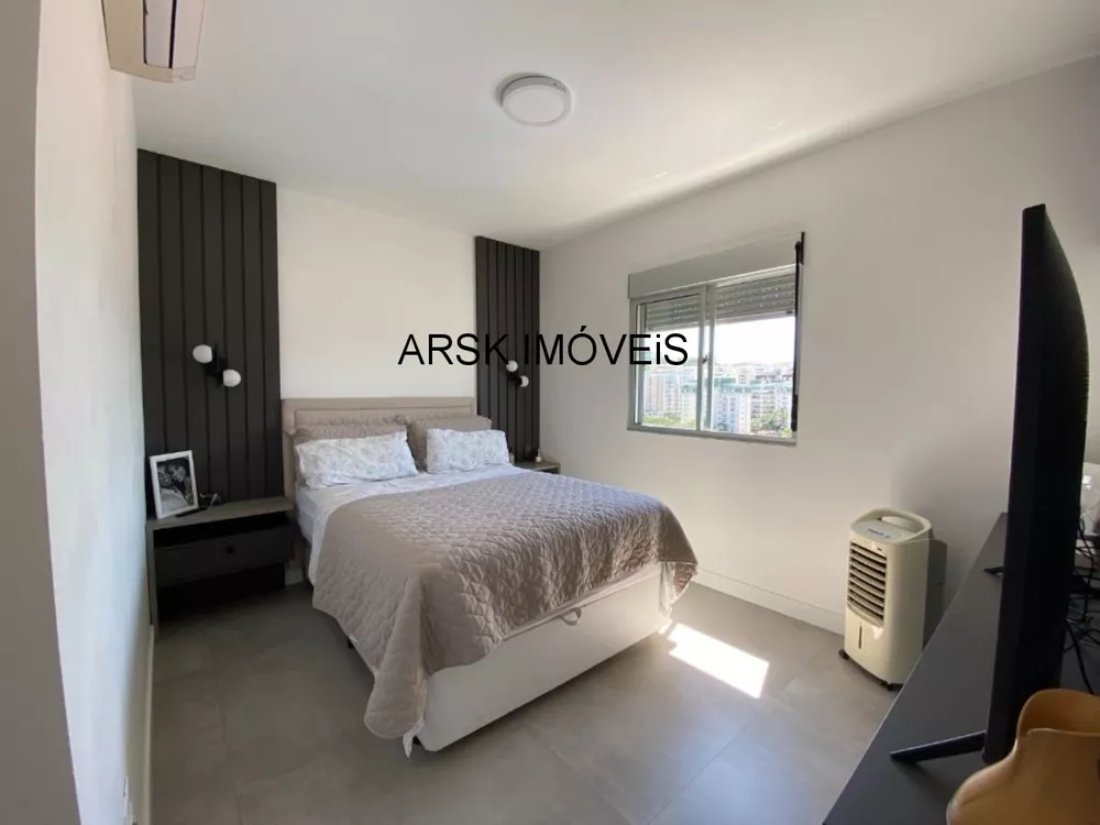 Apartamento à venda com 3 quartos, 77m² - Foto 1