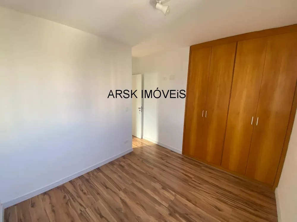 Apartamento à venda com 3 quartos, 82m² - Foto 4