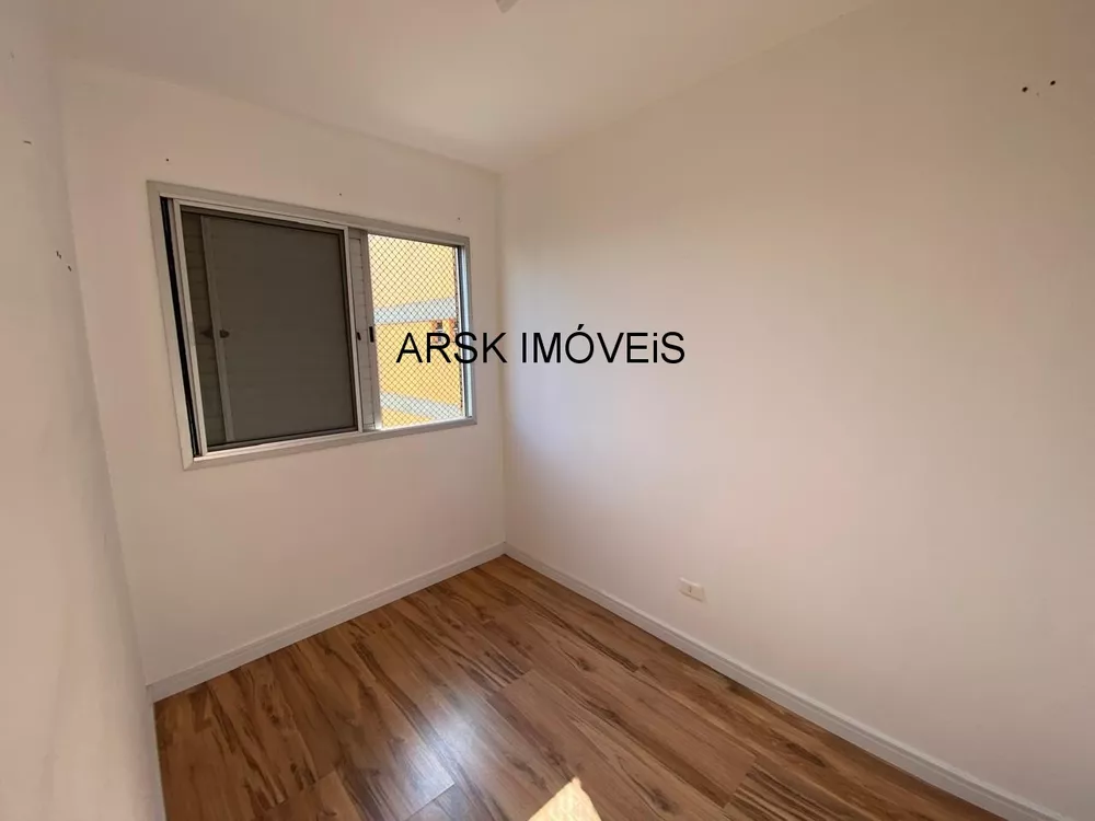 Apartamento à venda com 3 quartos, 82m² - Foto 3