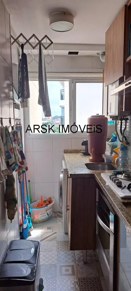 Apartamento à venda com 2 quartos, 57m² - Foto 4