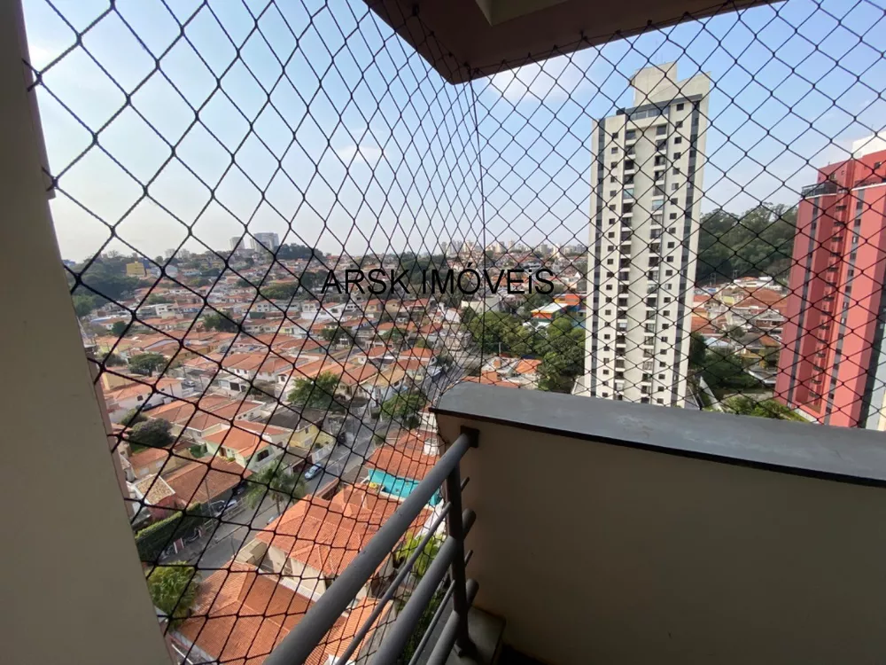 Apartamento à venda com 3 quartos, 70m² - Foto 2