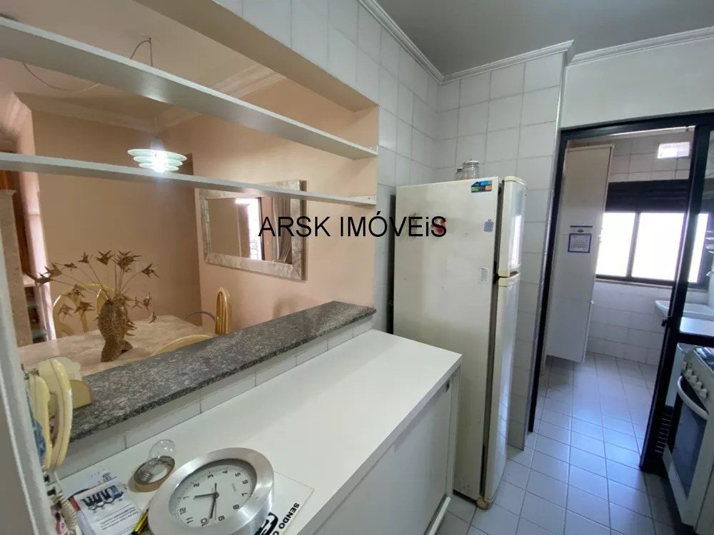 Apartamento à venda com 3 quartos, 70m² - Foto 10