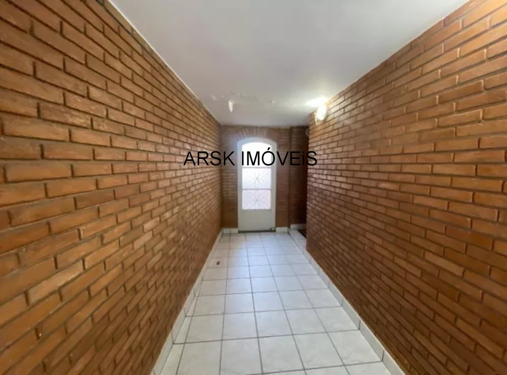 Casa à venda com 3 quartos, 250m² - Foto 6