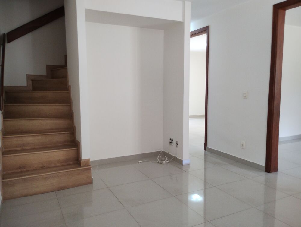 Casa de Condomínio à venda com 4 quartos, 209m² - Foto 27