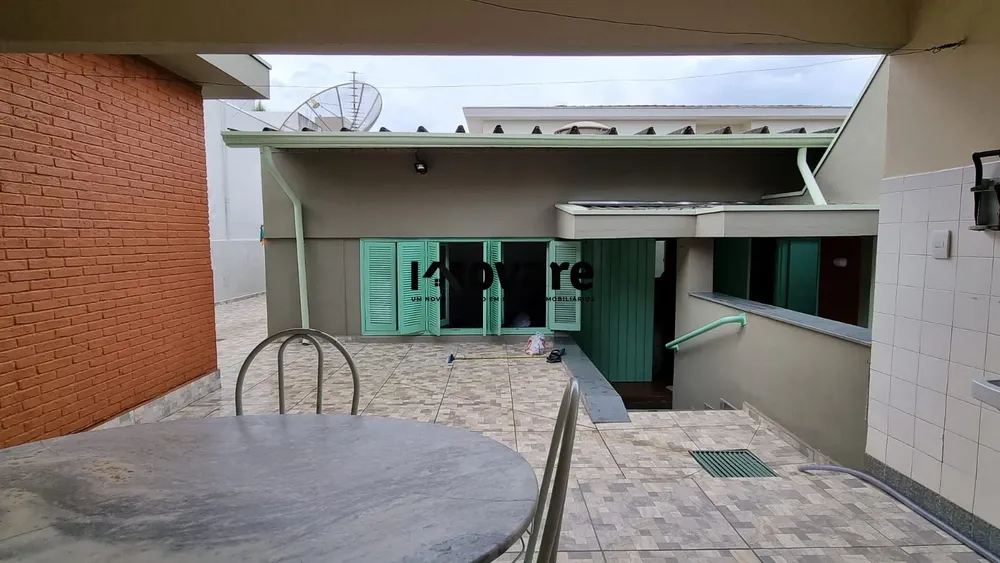 Casa, 3 quartos, 220 m² - Foto 1