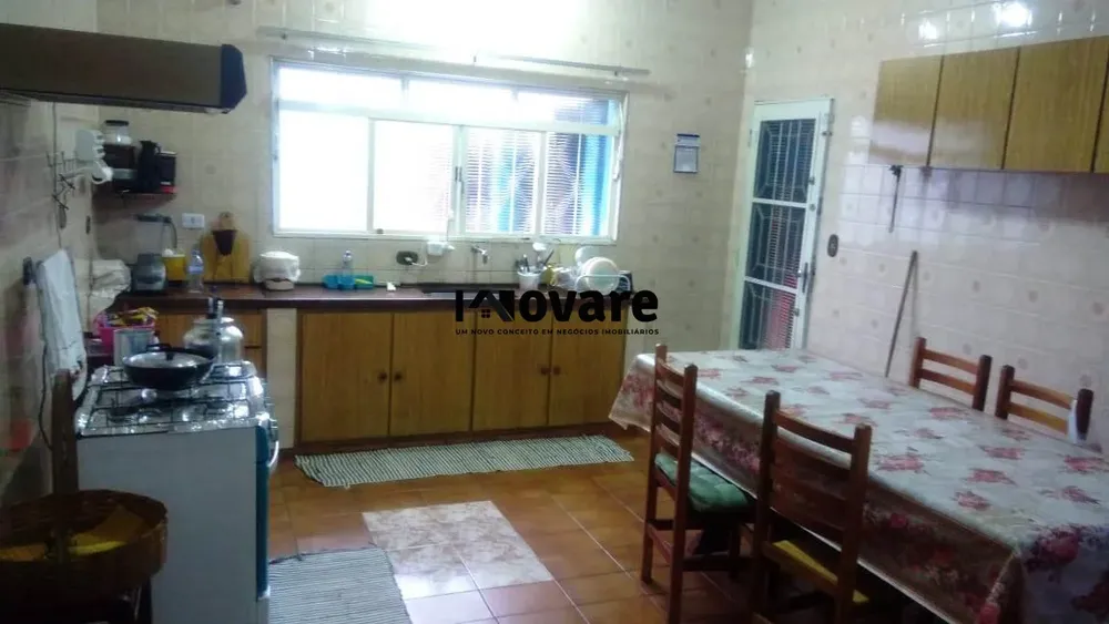 Casa, 2 quartos, 255 m² - Foto 1