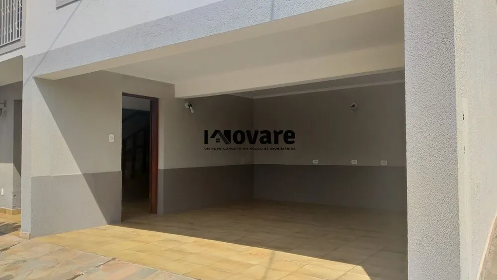 Casa, 3 quartos, 240 m² - Foto 2