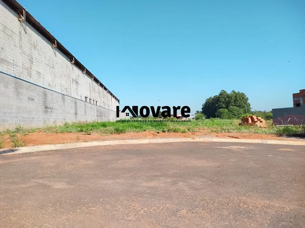 Terreno, 303 m² - Foto 1