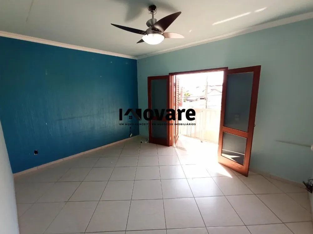 Casa, 4 quartos, 240 m² - Foto 2