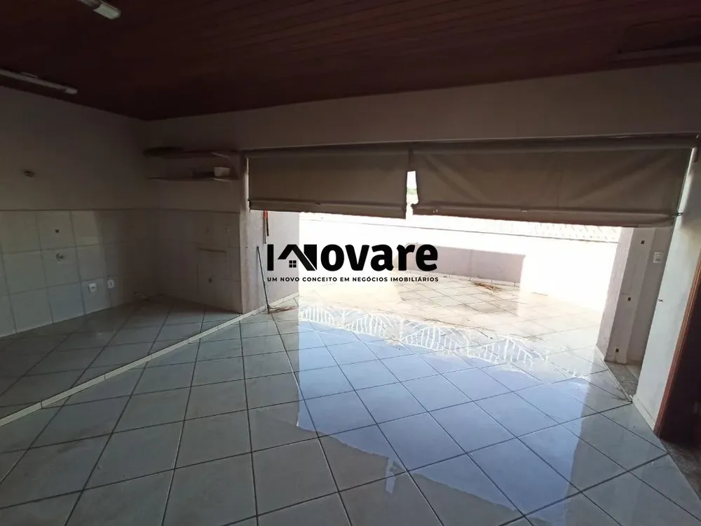 Casa, 4 quartos, 240 m² - Foto 3