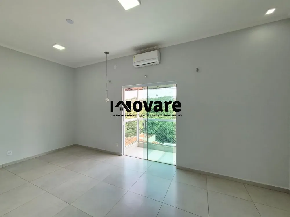 Casa, 3 quartos, 210 m² - Foto 3