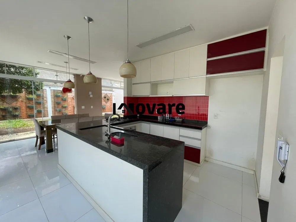 Casa, 3 quartos, 280 m² - Foto 1