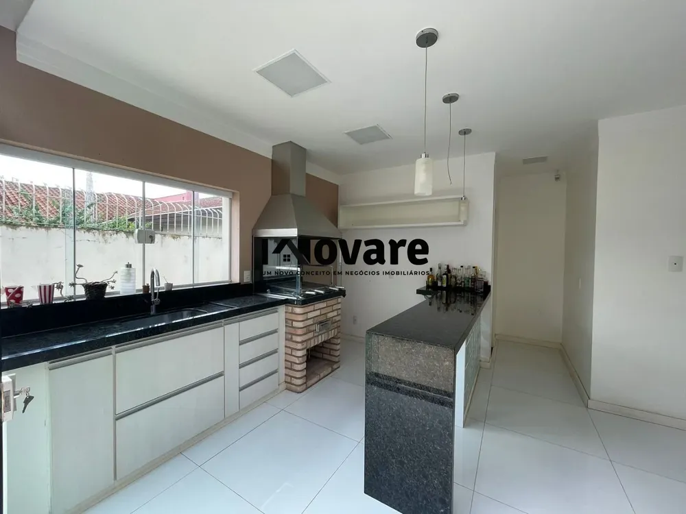 Casa, 3 quartos, 280 m² - Foto 2