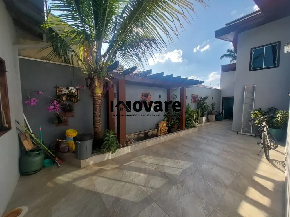 Casa, 3 quartos, 211 m² - Foto 3