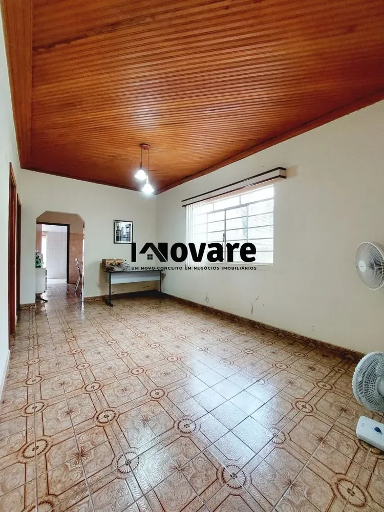 Casa, 3 quartos, 247 m² - Foto 4