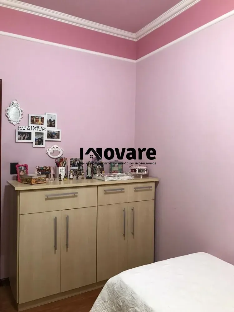 Casa, 3 quartos, 211 m² - Foto 2