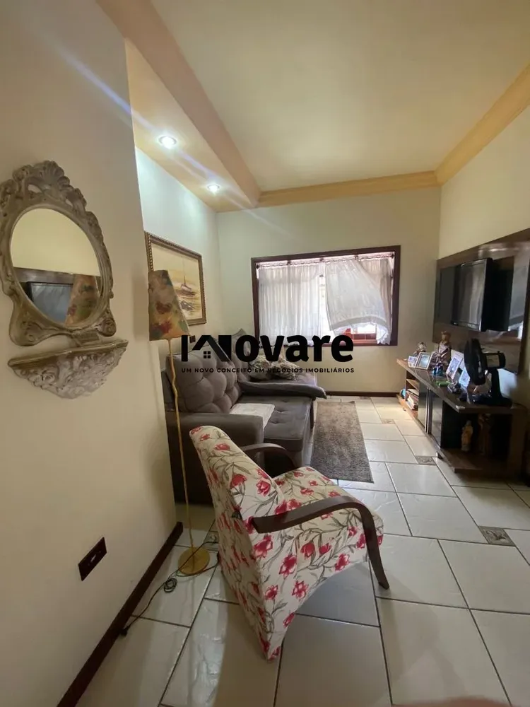 Casa, 3 quartos, 170 m² - Foto 2