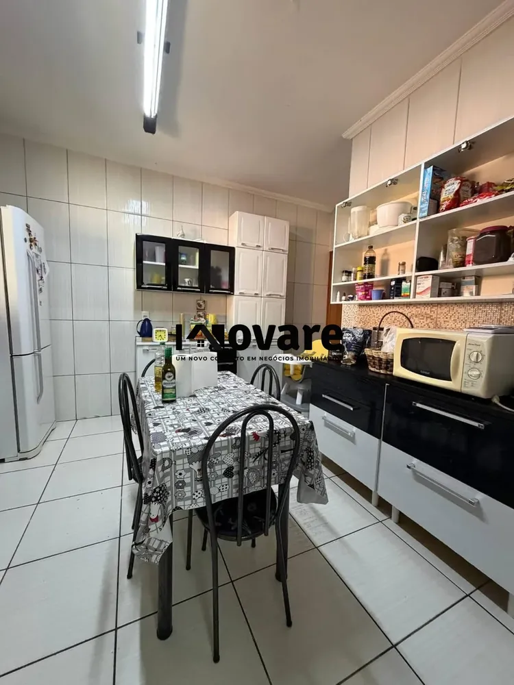 Casa, 4 quartos, 20 m² - Foto 3