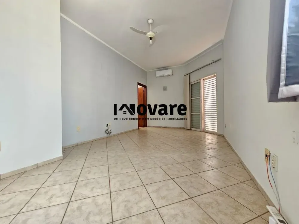 Casa, 3 quartos, 300 m² - Foto 1