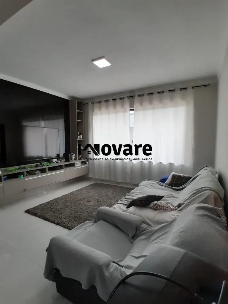 Casa, 4 quartos, 260 m² - Foto 2