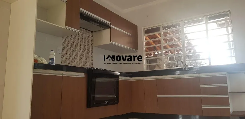 Casa, 3 quartos, 175 m² - Foto 2