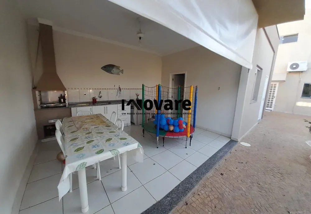 Casa, 3 quartos, 275 m² - Foto 4