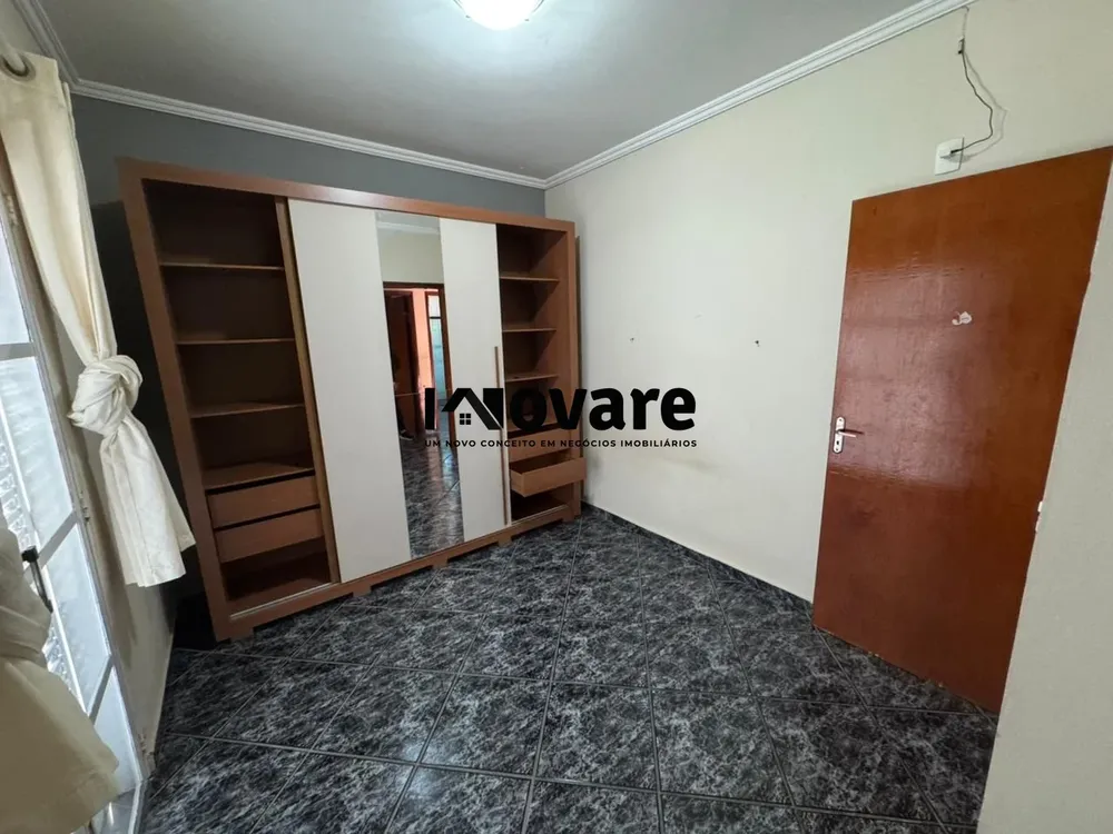 Casa, 3 quartos, 210 m² - Foto 2
