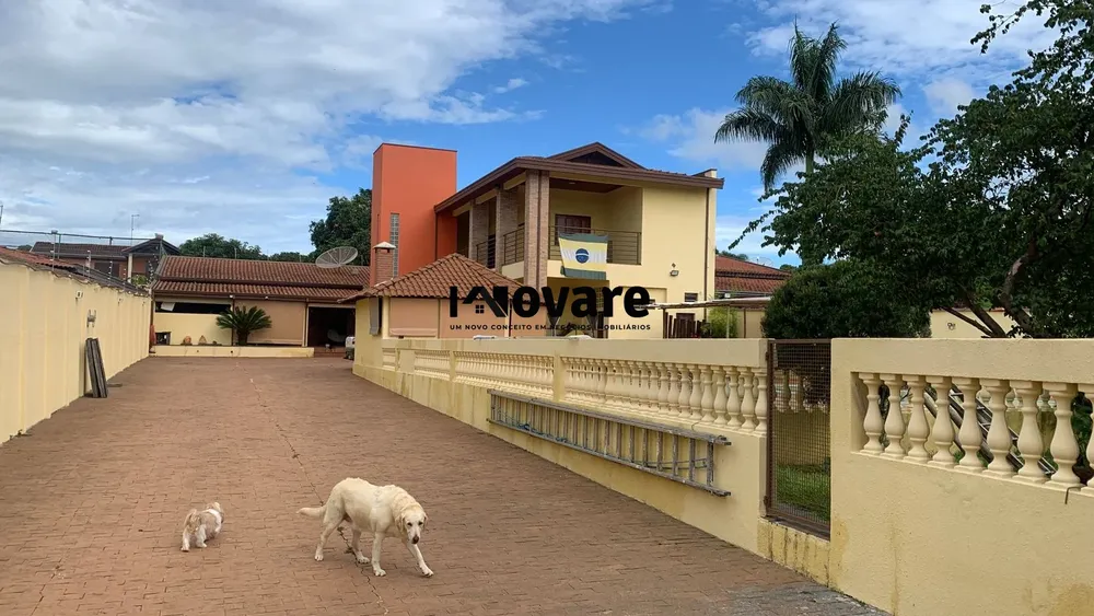Sítio, 5 quartos, 1000 m² - Foto 1