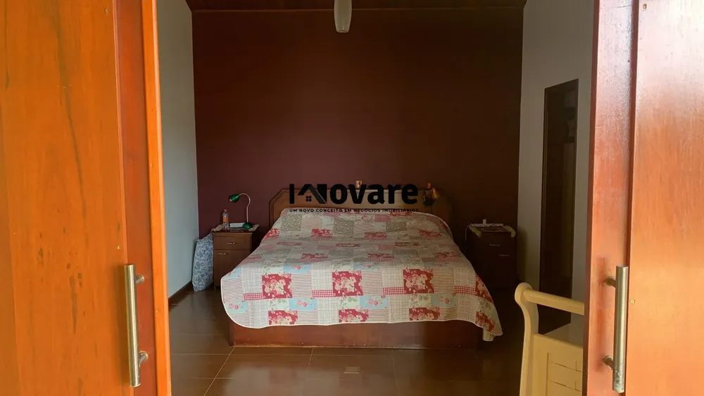 Sítio, 5 quartos, 1000 m² - Foto 4