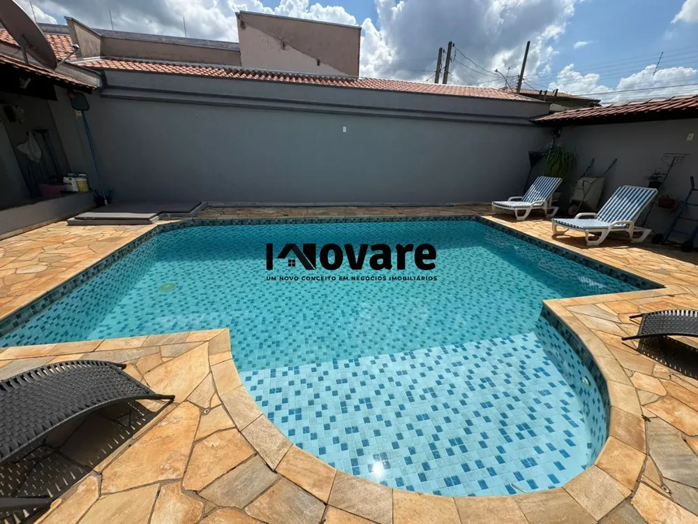 Casa, 3 quartos, 217 m² - Foto 2