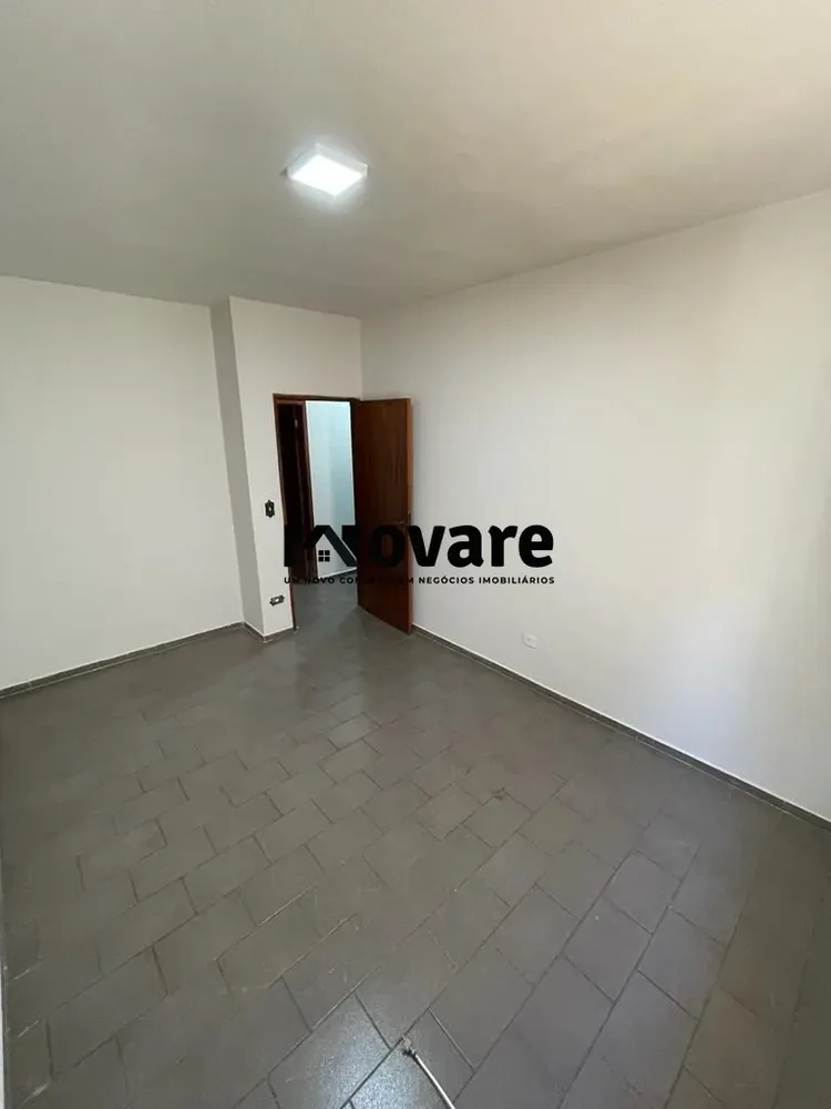 Casa, 3 quartos, 157 m² - Foto 4