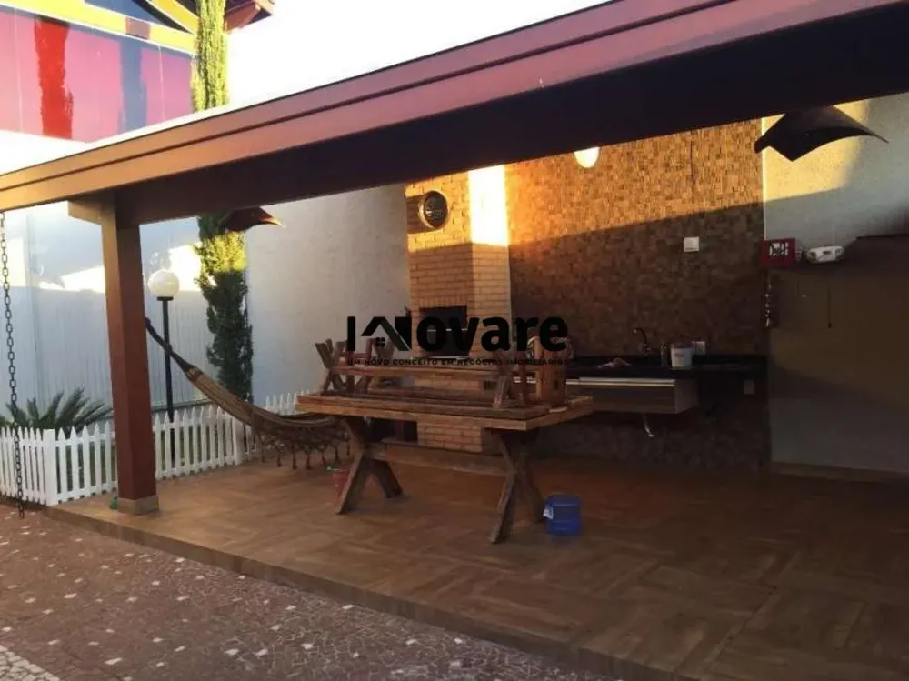 Casa, 3 quartos, 185 m² - Foto 2