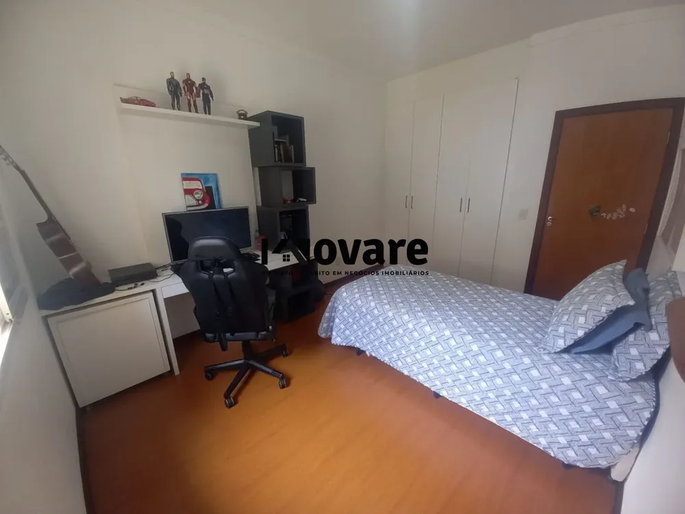 Casa, 3 quartos, 230 m² - Foto 2