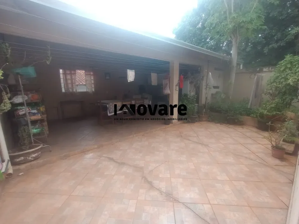 Casa, 3 quartos, 258 m² - Foto 4