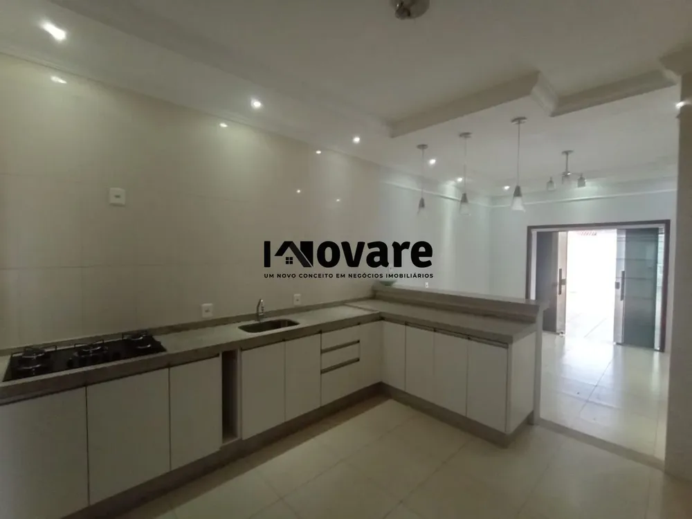 Casa, 4 quartos, 147 m² - Foto 3