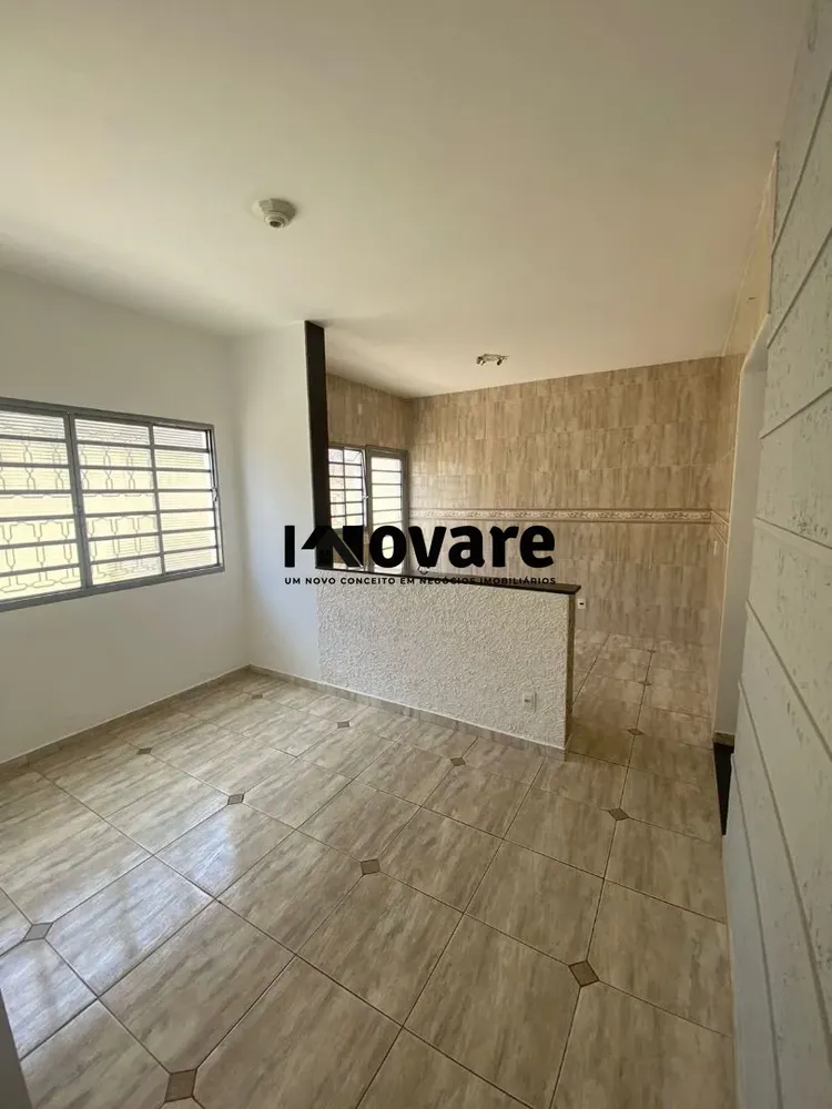 Casa, 3 quartos, 180 m² - Foto 1