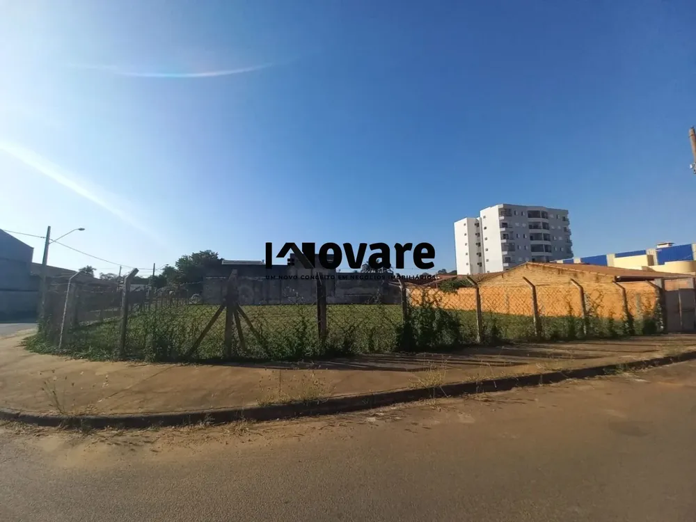 Terreno, 700 m² - Foto 2