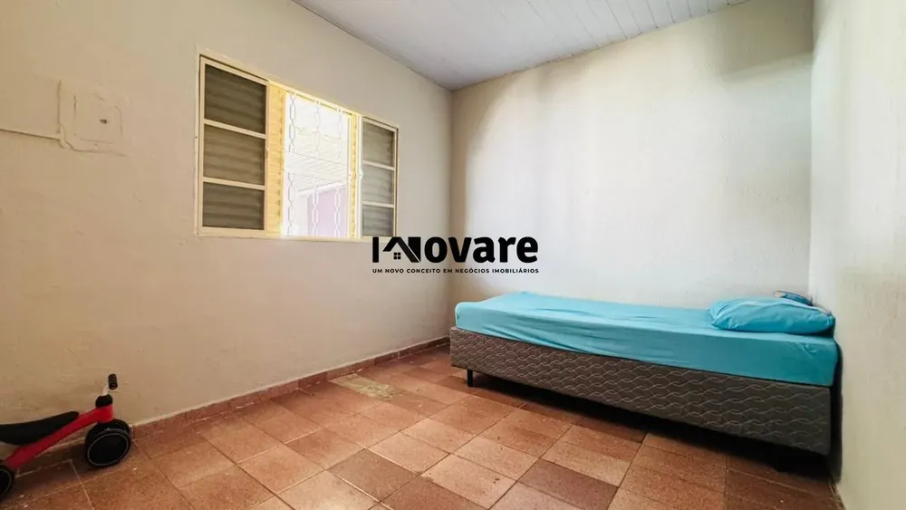 Casa, 3 quartos, 200 m² - Foto 2