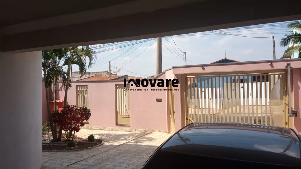 Casa, 3 quartos, 297 m² - Foto 1