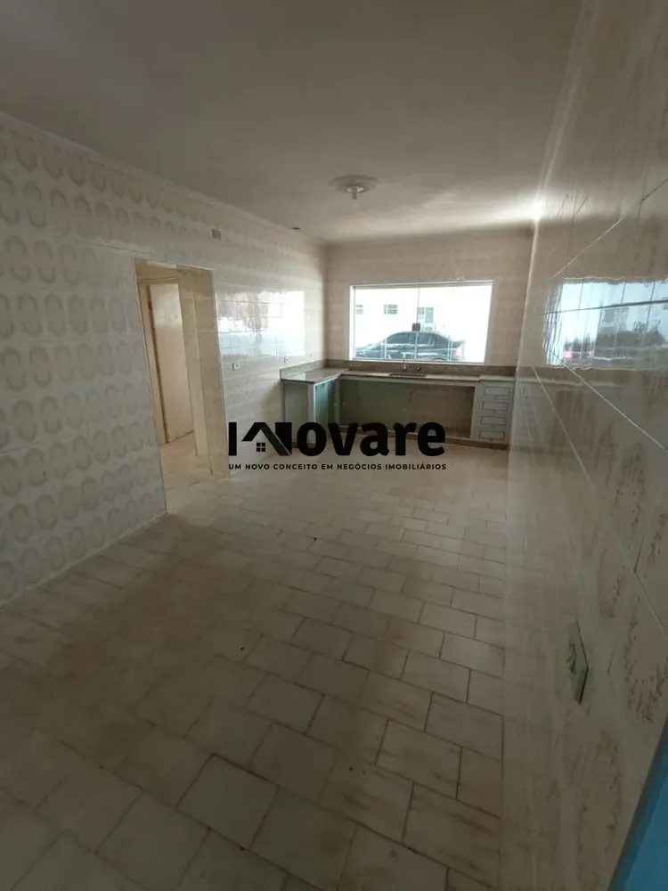 Casa, 3 quartos, 246 m² - Foto 4