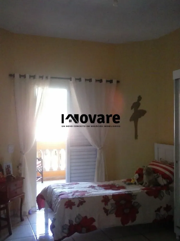 Casa, 3 quartos, 200 m² - Foto 2