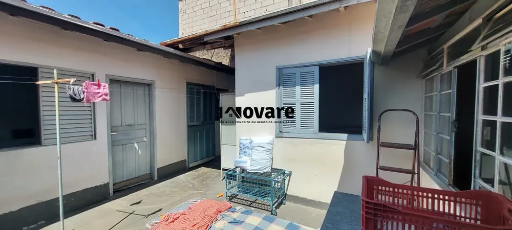 Casa, 3 quartos, 213 m² - Foto 2
