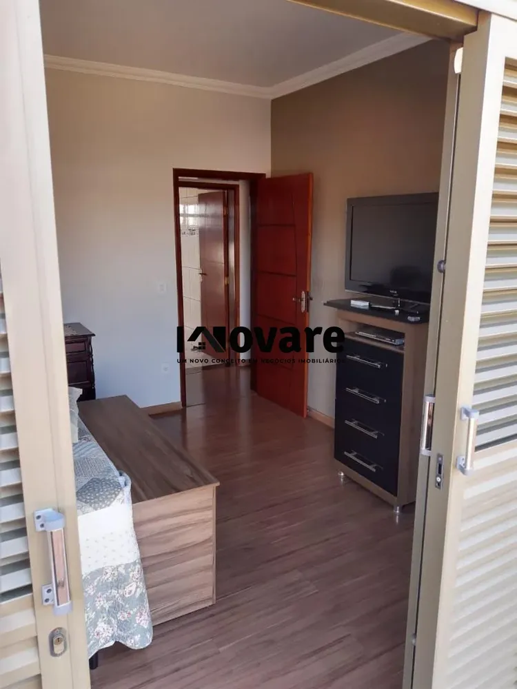 Casa, 3 quartos, 380 m² - Foto 2