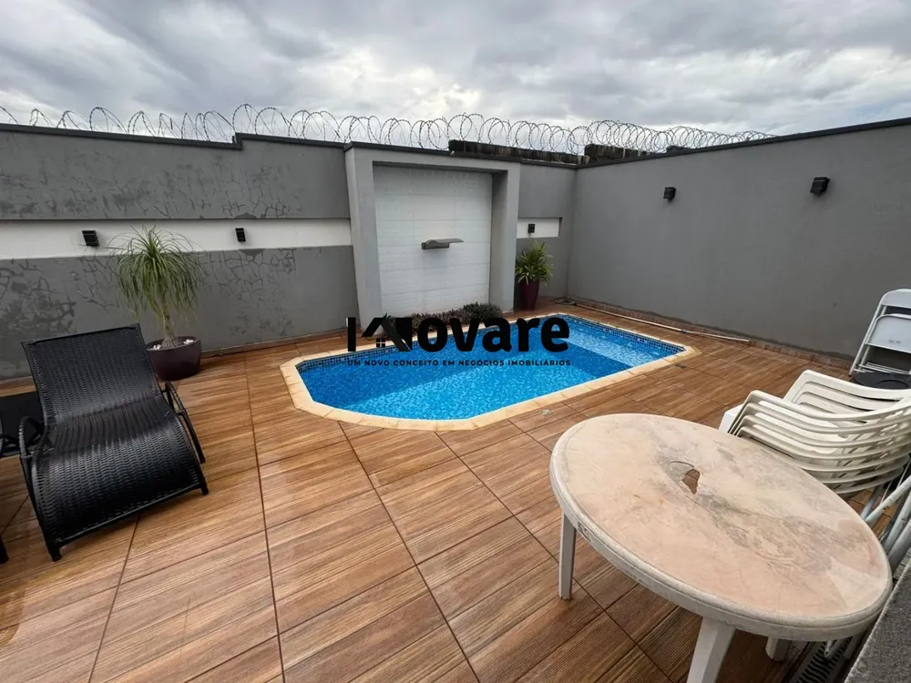 Casa, 3 quartos, 169 m² - Foto 1