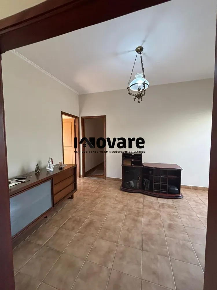 Casa, 3 quartos, 240 m² - Foto 2