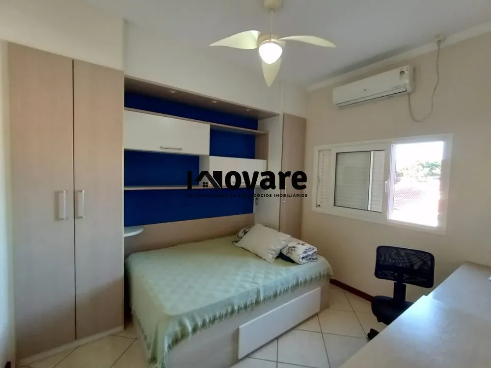 Casa, 5 quartos, 330 m² - Foto 2