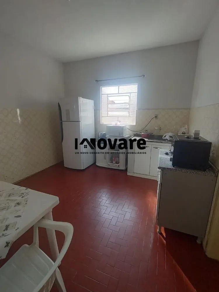 Casa, 5 quartos, 180 m² - Foto 2