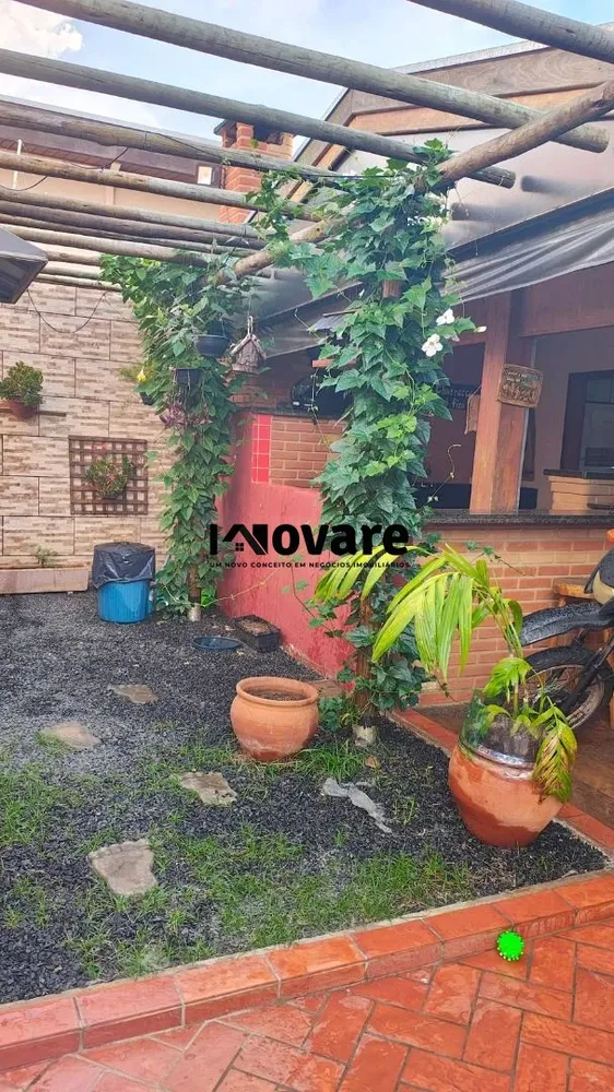 Casa, 3 quartos, 155 m² - Foto 2